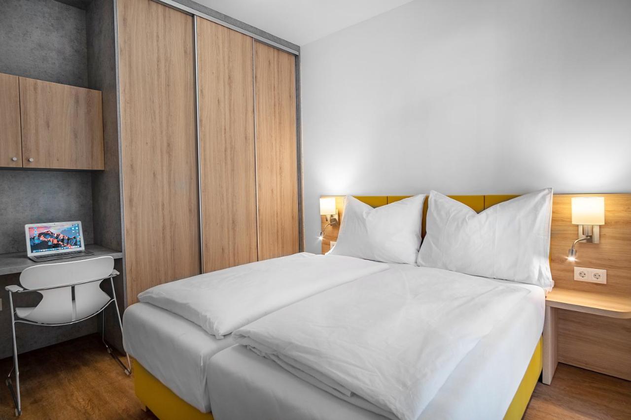 Szent Bernadett Csaladi Apartmanhaz 希欧福克 外观 照片
