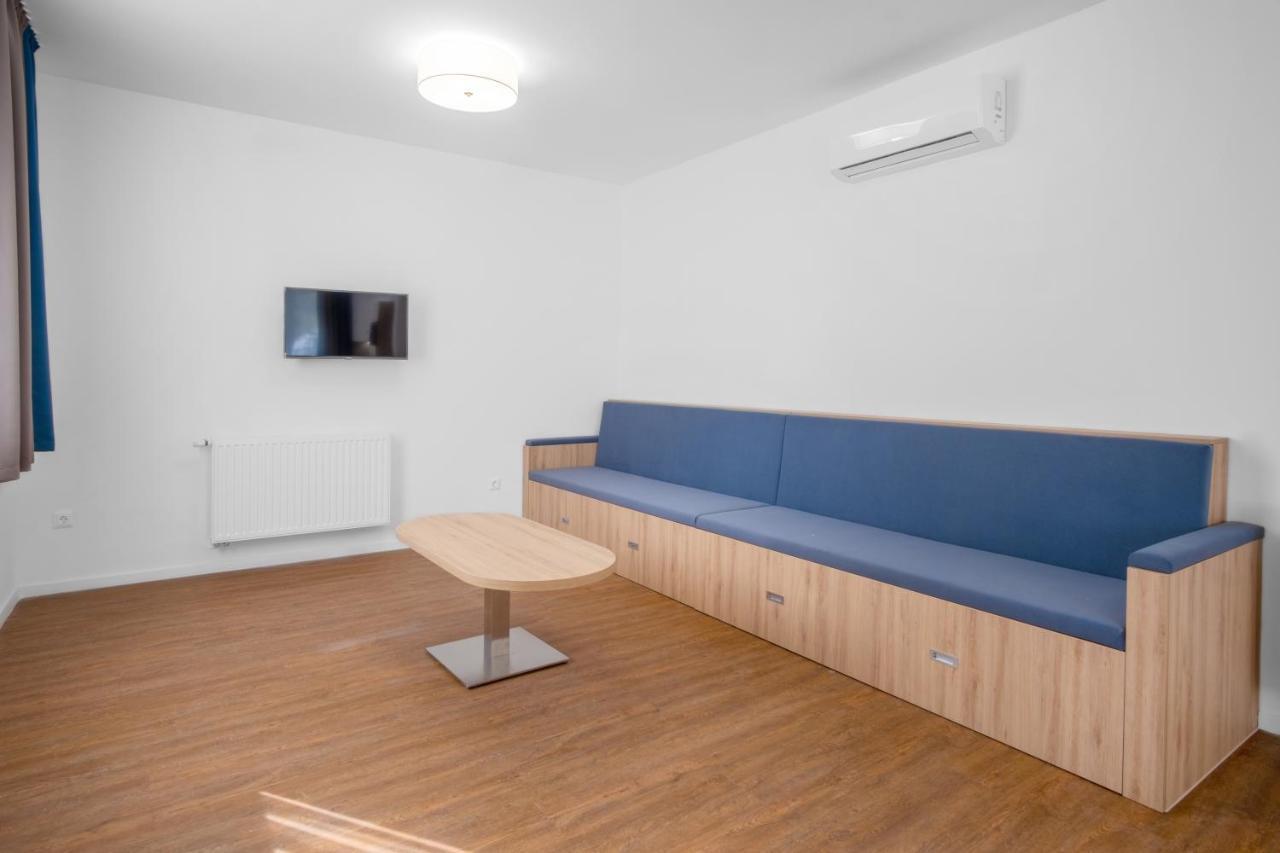 Szent Bernadett Csaladi Apartmanhaz 希欧福克 外观 照片